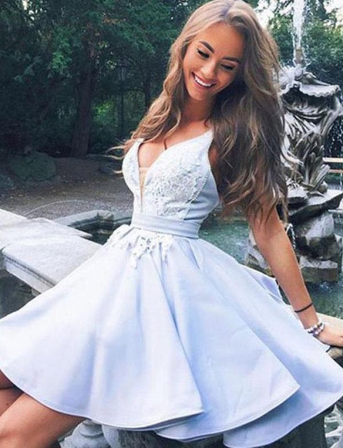 New Trendy V-neck Sleeveless Flattering with Lace Appliques Short Elegant Prom Dress Online | Suzhoudress UK