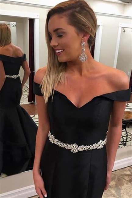 Black Off-the-Shoulder Lace Appliques Prom Dresses | Sexy Mermaid Ruffles Sleeveless Evening Dresses