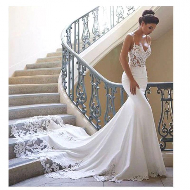 Affordable Spaghetti Strap White Wedding Dress Lace Appliques Chapel Train Bridal Gowns On Sale