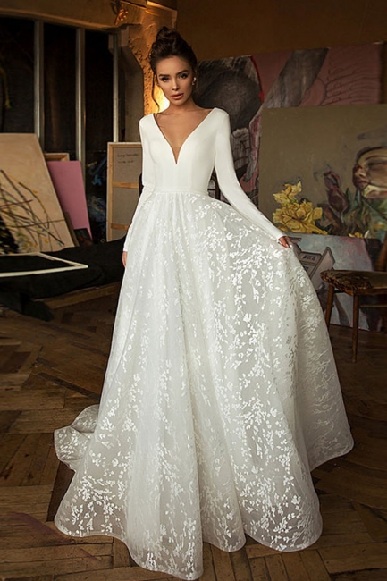 Elegant V-Neck White A-Line Wedding Dresses Long Sleeves Appliques Bridal Gowns Online