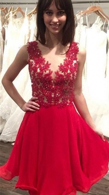 New Arrival Red Short Homecoming Gowns A-Line Lace Applique Mini Cocktail Gowns