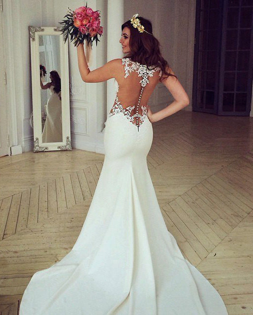 Sheer Back Lace Buttons Wedding Dress  Mermaid Sleeveless Sexy Bridal Gowns BA3691