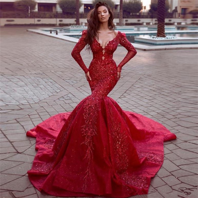 Gorgeous Red Long Sleeve Mermaid Prom Dress With Lace Appliques