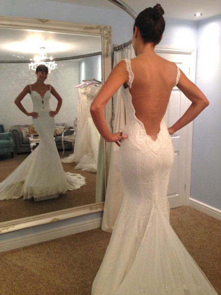 Vintage Spaghetti Strap Mermaid Backless Bridal Gown Sexy Trumpet Lace Plus Size Wedding Dress
