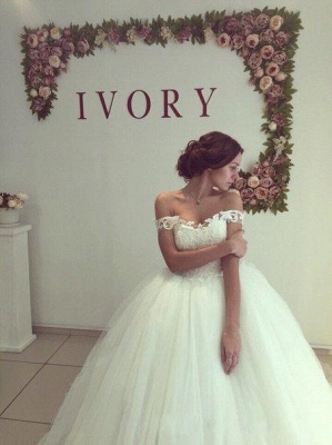 Elegant Off-the-Shoulder Tulle Puffy Wedding Dresses | Bridal Gowns Online_1