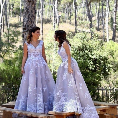 Elegant Straps Appliques Womens V-Neck Teenage A-Line Bridesmaid Dress | Suzhoudress UK_1