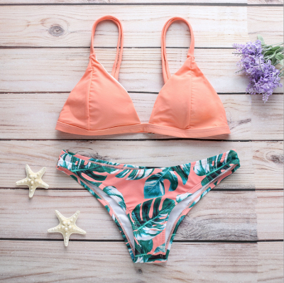 Modern Women Triangle Floral Print Bikini Set_2