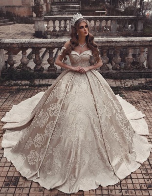 Chic Off-The-Shoulder Strapless Ball-Gown Wedding Dress | Bridal Gowns Online_2