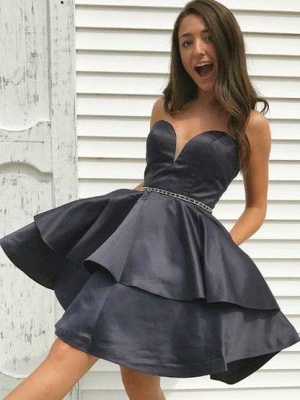 Strapless V-Neck Beading Homecoming Dress_1