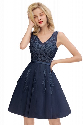 Modest Tulle V-Neck Lace Short Prom Dress Sleeveless Appliques Party Dresses On Sale_4