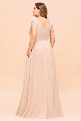 Plus Size Bridesmaid Dress with Side Slit Sleeveless Jewel Neck Chiffon Wedding Guest Dress_3