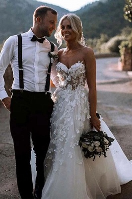 Sleeveless Applique Floor-length Wedding Dress