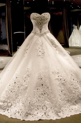 Sweetheart Ball Gown Shiny Bridal Gowns Lace Applique Court Train Beadings Wedding Dress with Bowknot_1