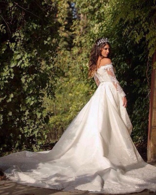 Beautiful Lace Off-the-Shoulder Long-Sleeve Princess Wedding Dress_4