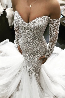 Alluring Off The Shoulder Lace Wedding Dresses Fit and Flare Long-Sleeves Bridal Gowns Online_1