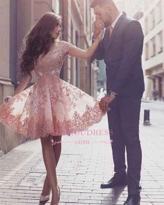 Tulle Short-Sleeves A-line Appliques Glamorous Mini Homecoming Dress_1
